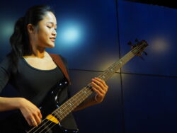 Bassist Maggie Bassist Maggie